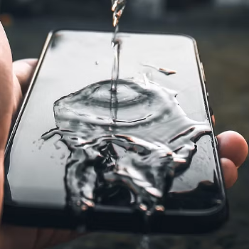 I POINT - iPhone Water damage in New Delhi — I POINT in New Delhi
