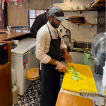 MEENU DOGRA - Well Equipped Kitchen in Delhi — MEENU DOGRA in Delhi