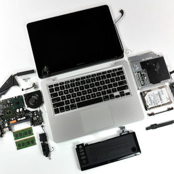 AKHIL MOBILES AND SERVICES - Upgrade and repair your Macbook with our software services in KAKINADA