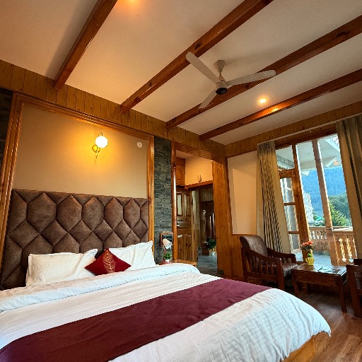 Deluxe Room in HARIPUR KULLU — BENS VILLA